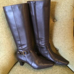 Anne Klein Brown Heeled Boots
